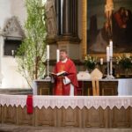 Nelipühaks kodukale